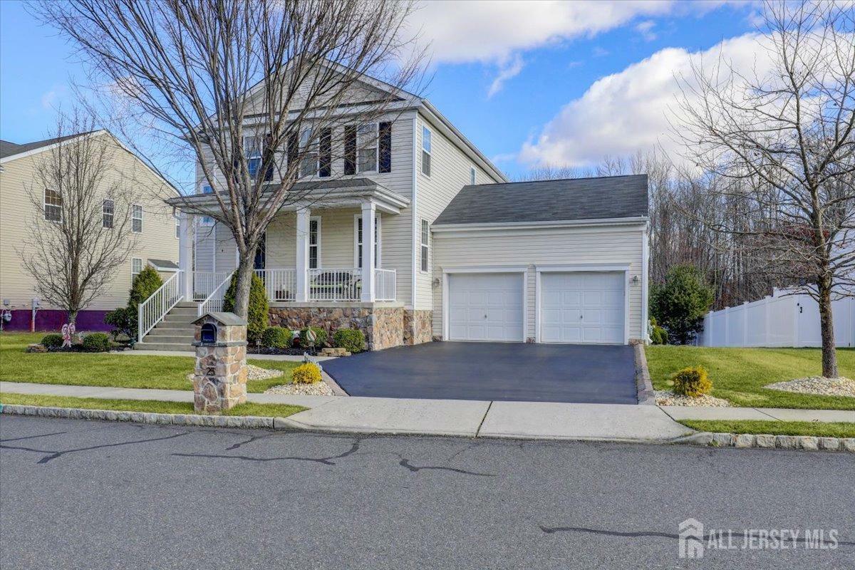 Property Photo:  25 Karrich Court  NJ 08831 