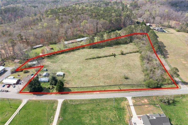Property Photo: 14367 Fincher Road GA 30114