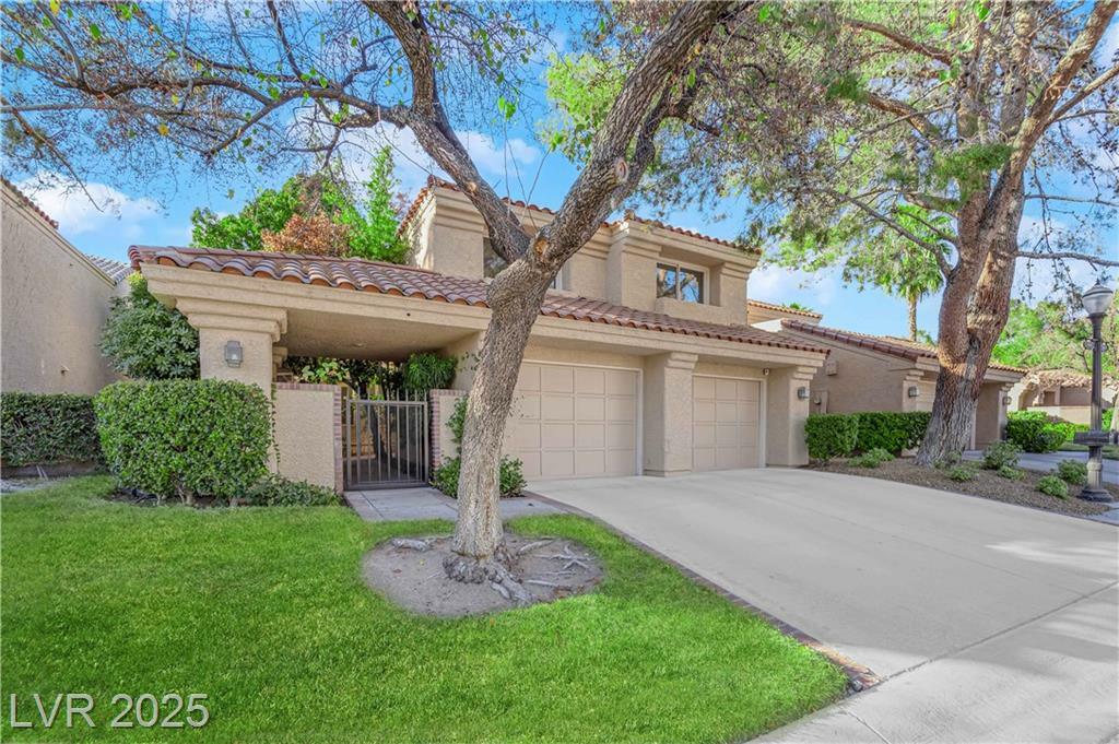 Property Photo:  4941 Tierra Del Sol Drive  NV 89113 