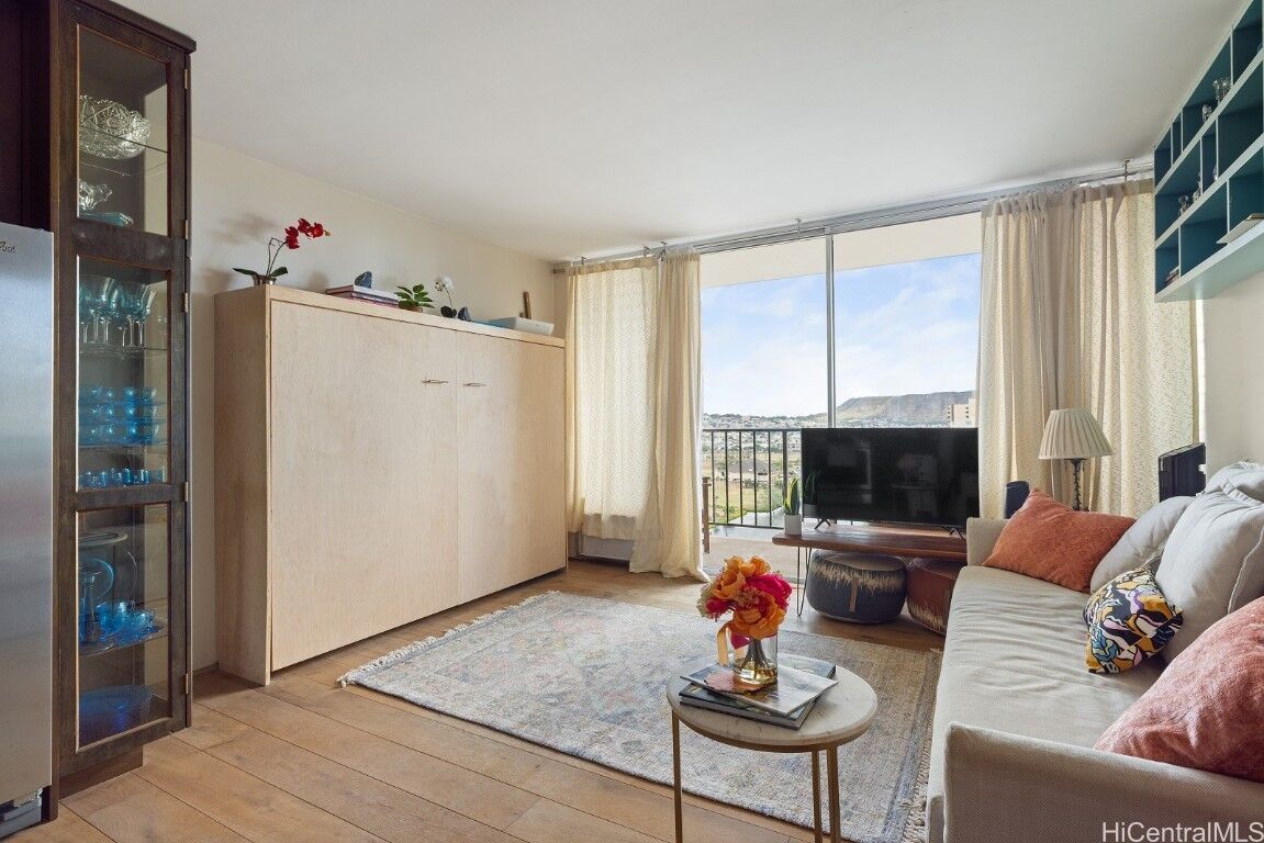 Property Photo: 2345 Ala Wai Boulevard 2315 HI 96815