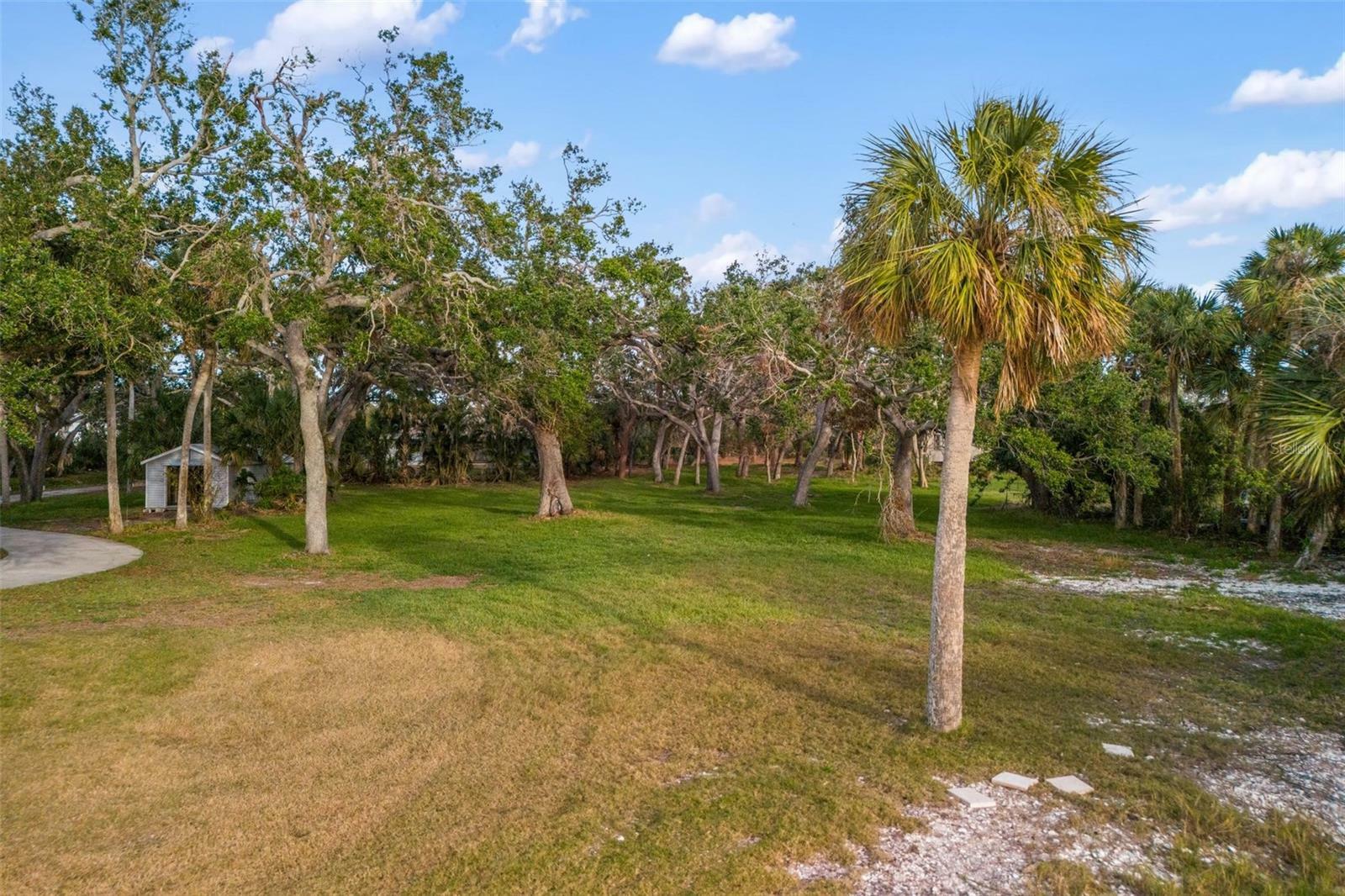 Property Photo:  1990-A Bayshore Drive  FL 34223 