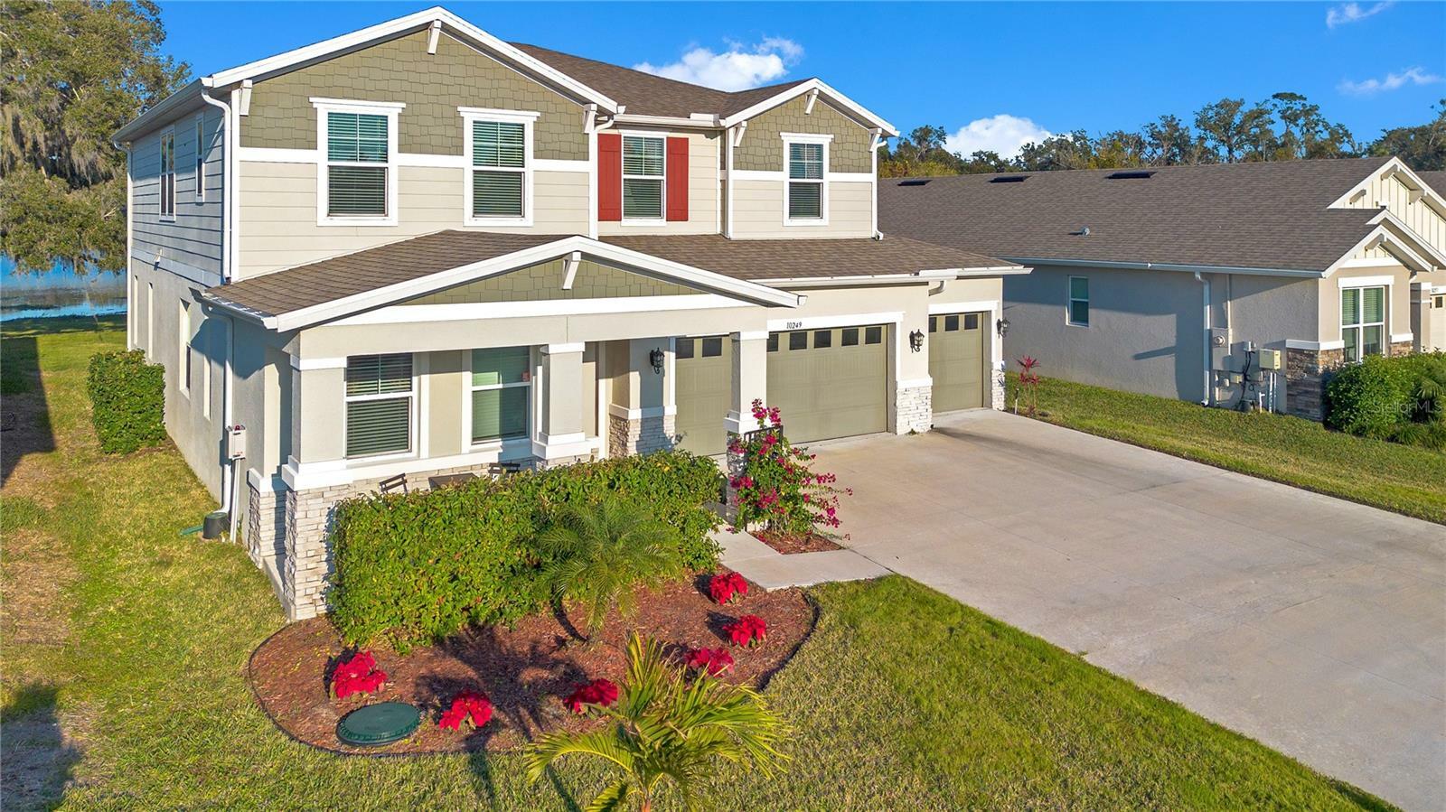 Property Photo:  10249 Spring Lake Drive  FL 34711 