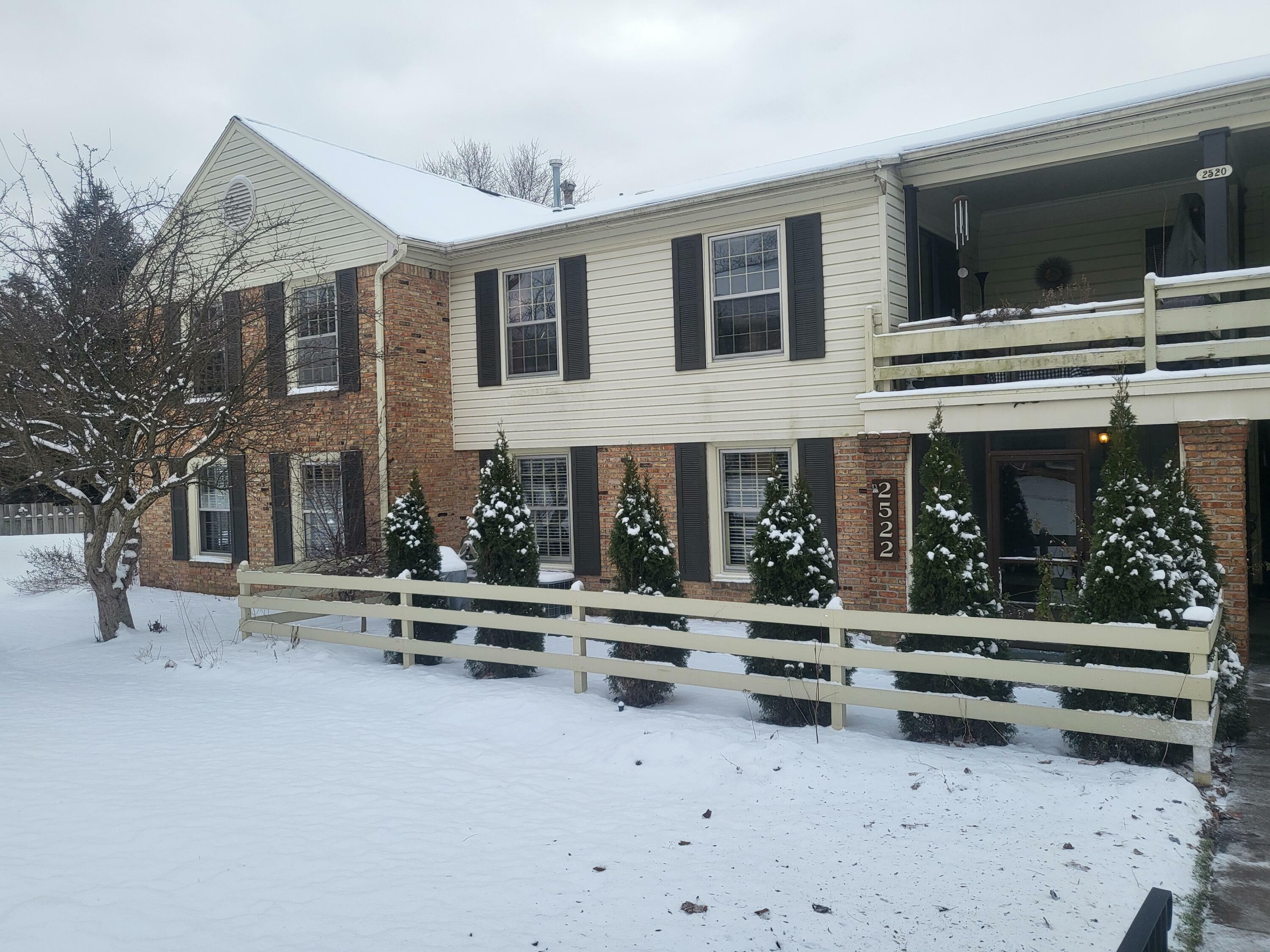 Property Photo:  2522 Abbington Drive SE  MI 49506 