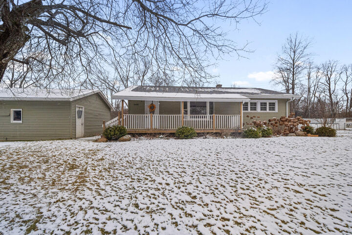 5502 Sherwood Drive  Jackson MI 49201 photo