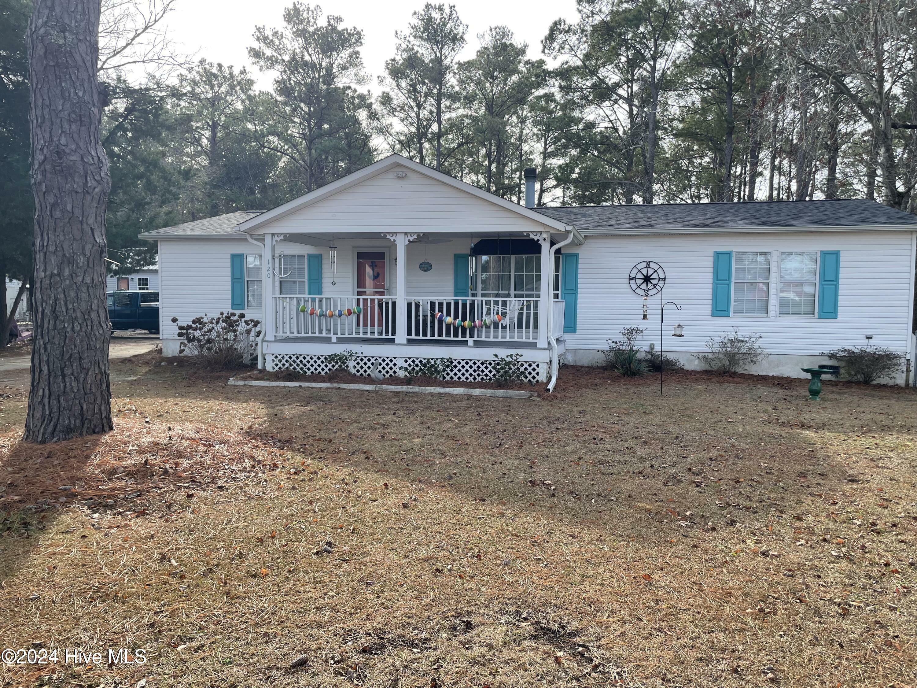 Property Photo: 120 Sound Boulevard NC 28570