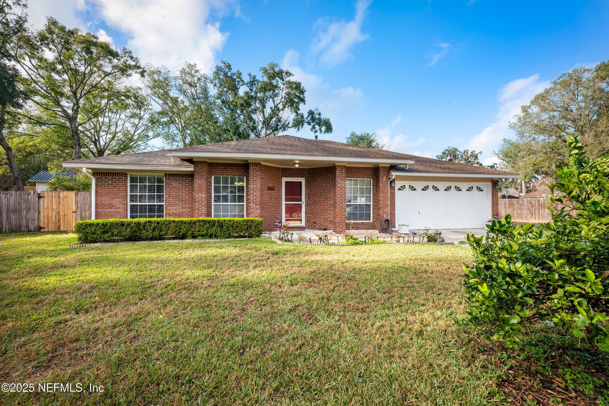 Property Photo: 4701 Secret Harbor Drive N FL 32257