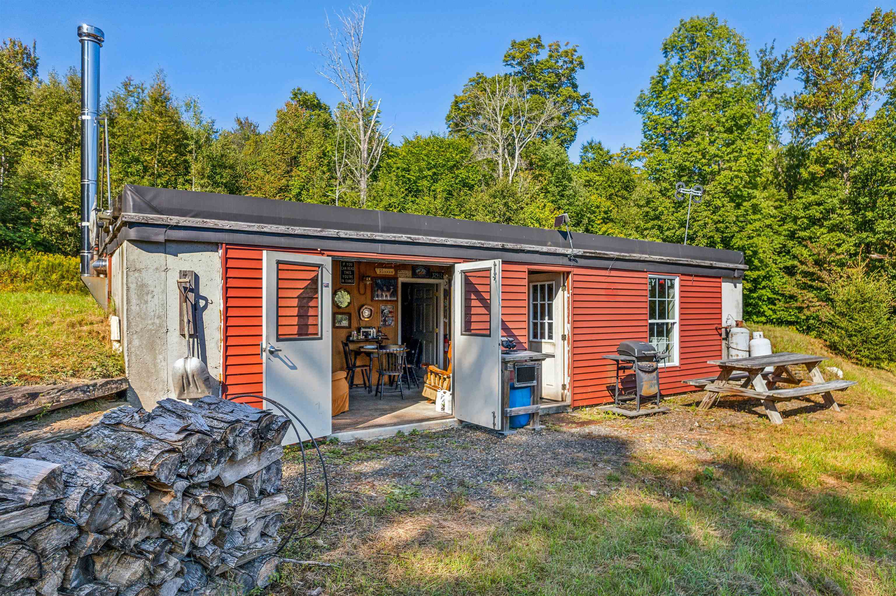 Property Photo:  47 New Brighton Hill  VT 05077 