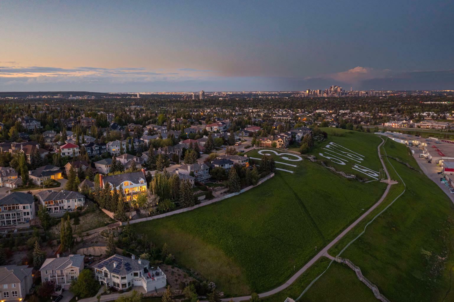 Property Photo: 3050 Signal Hill Drive SW AB T3H 2X7