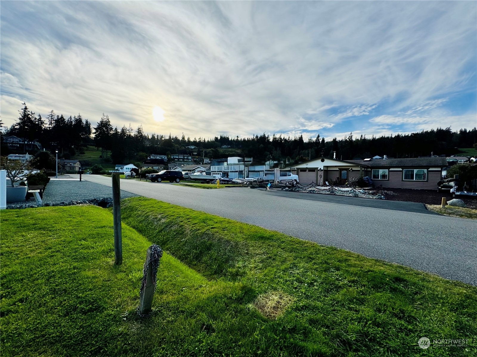 Property Photo:  2234  Mariners Way  WA 98277 