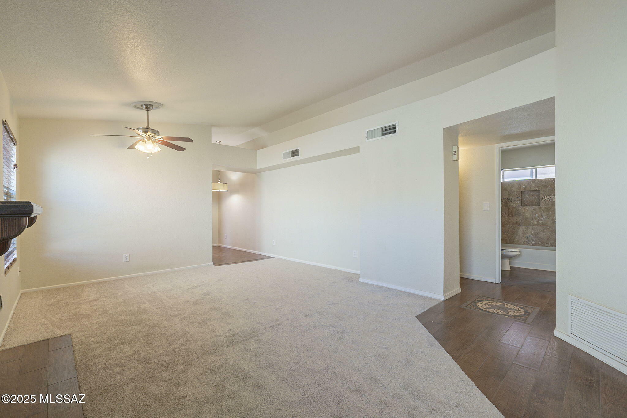 Property Photo:  9506 N Albatross Drive  AZ 85742 