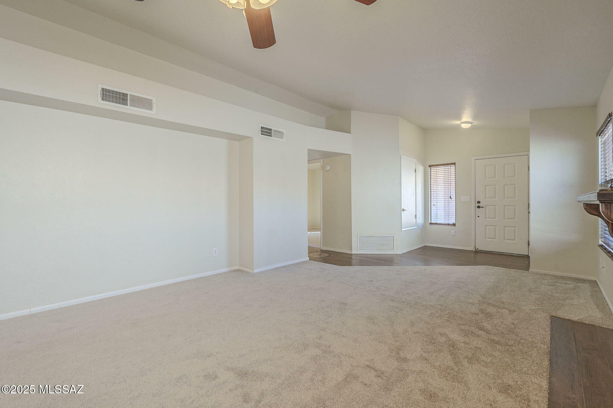 Property Photo:  9506 N Albatross Drive  AZ 85742 