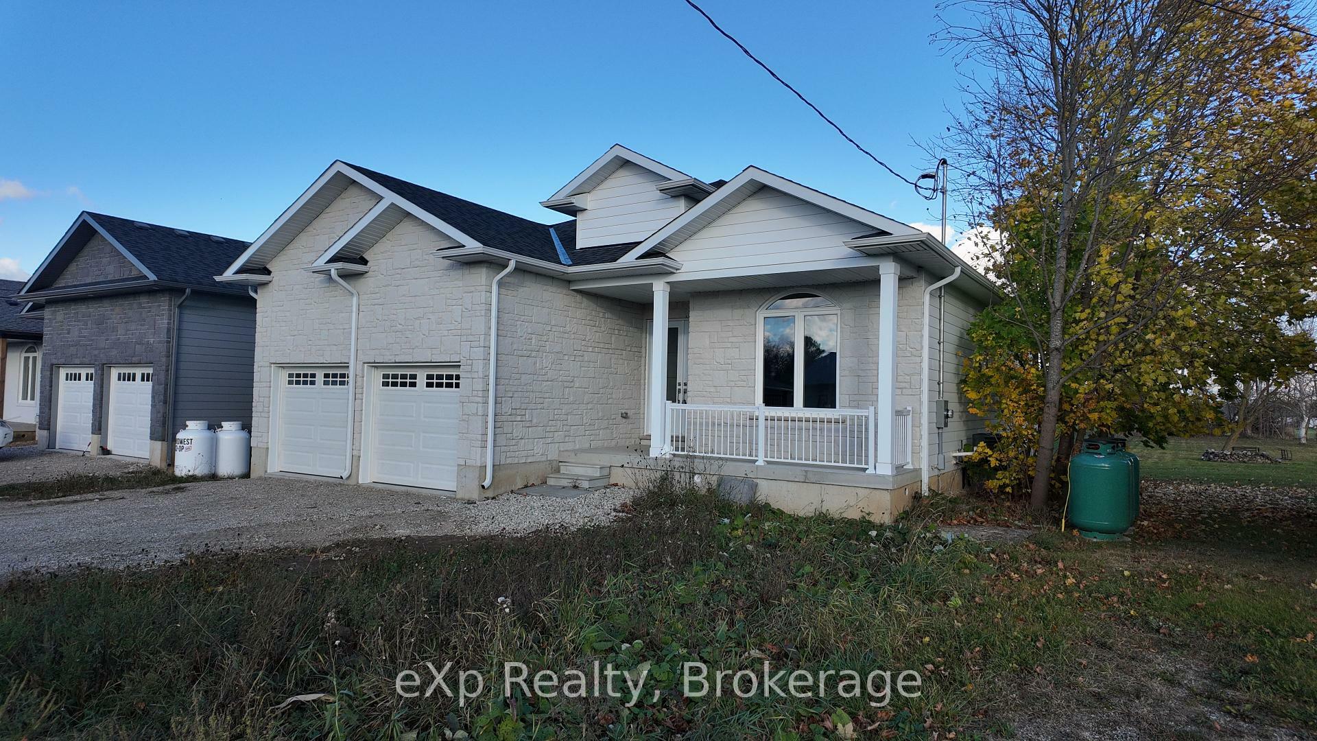 Property Photo: 221 Forler Street ON N0G 2M0