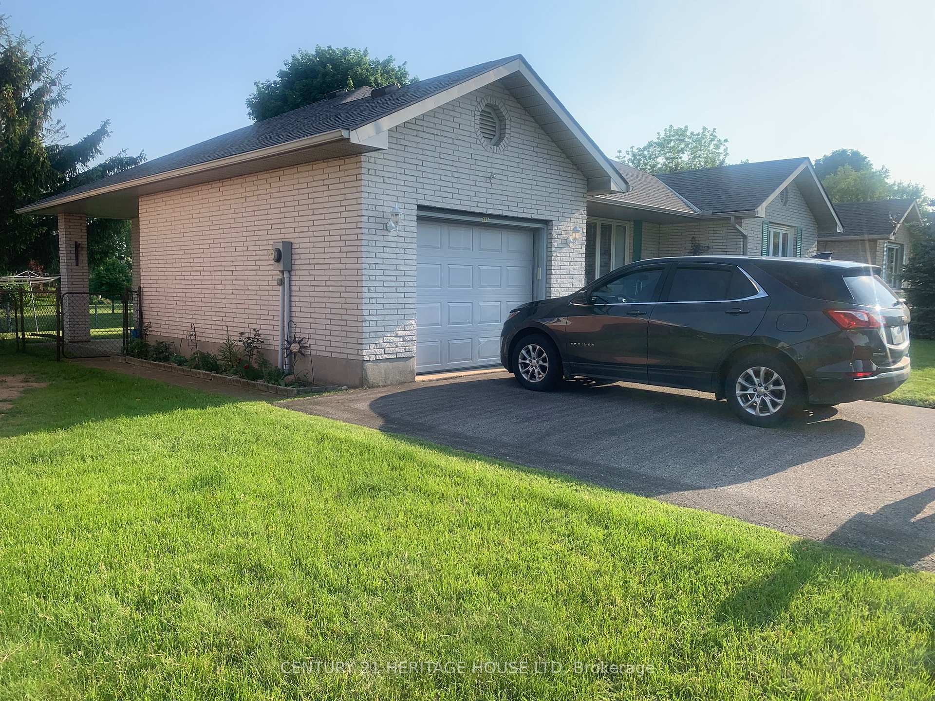 Property Photo: 111 Fath Avenue ON N5H 3E3