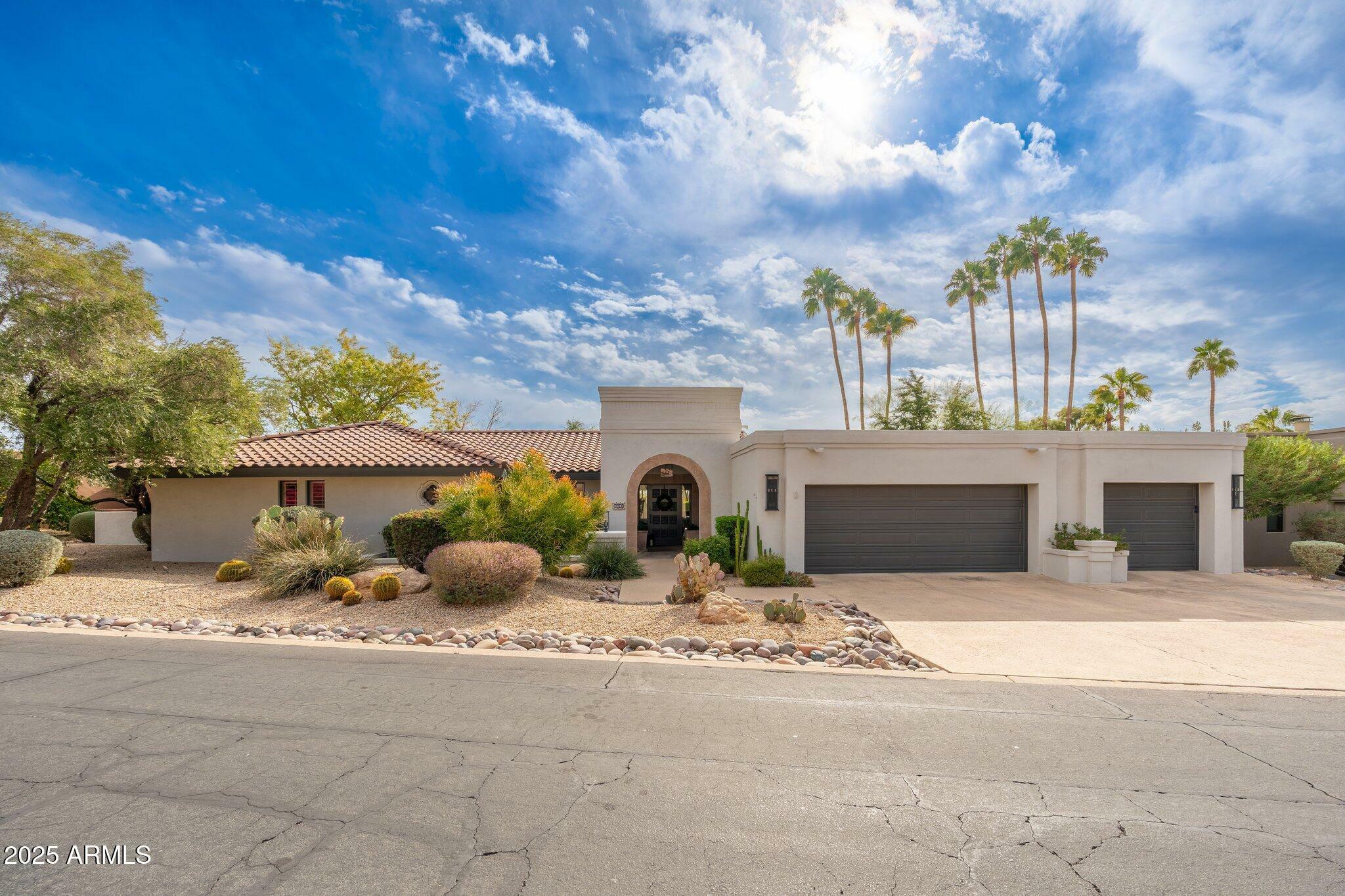 Property Photo:  8641 E Clubhouse Way  AZ 85255 