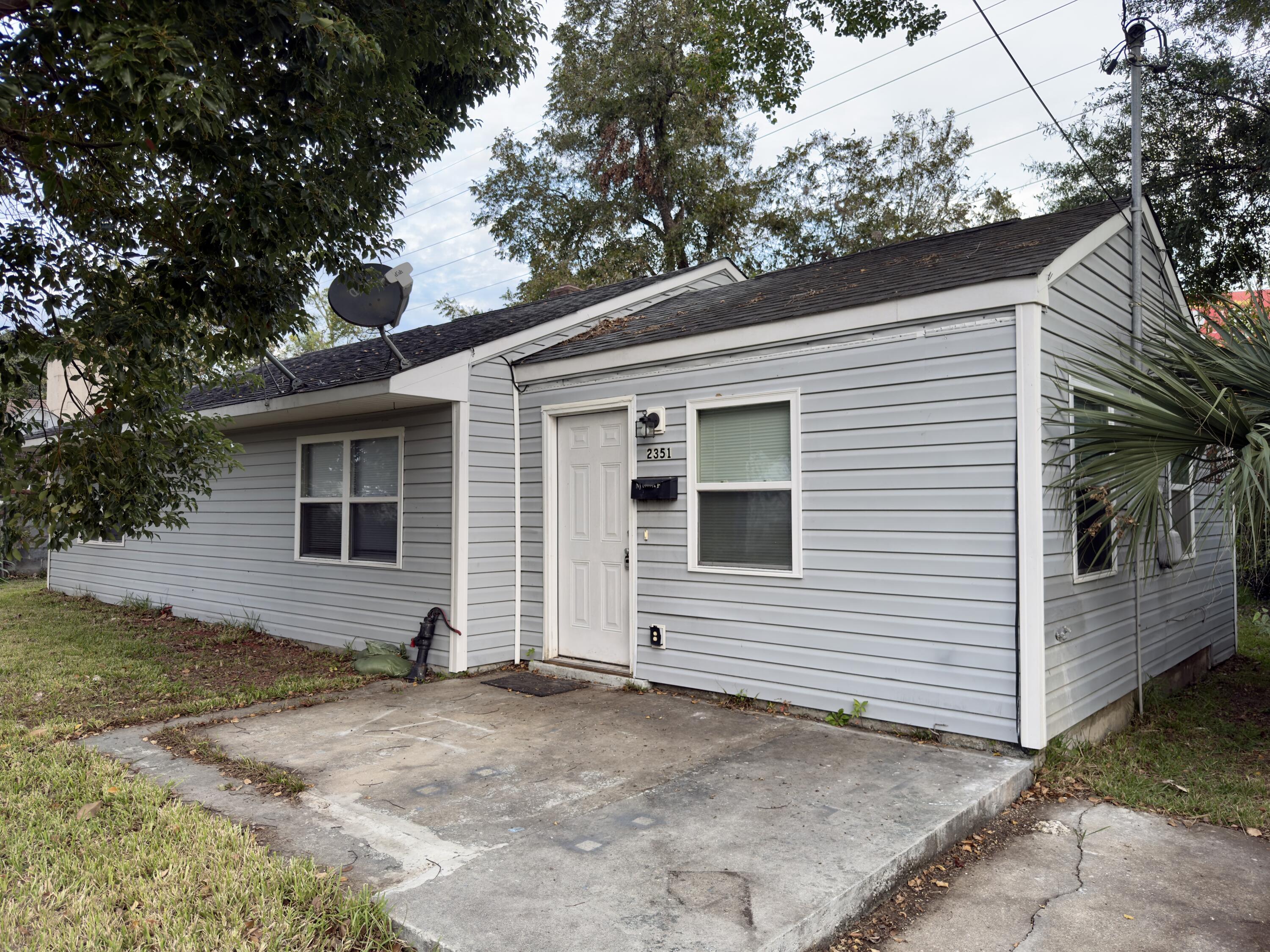 Property Photo: 2351 Elegans Drive SC 29405