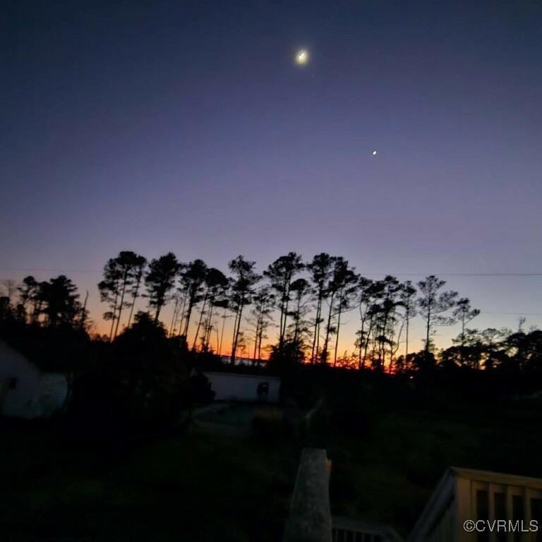 Property Photo: 201 Summers Lane VA 22578