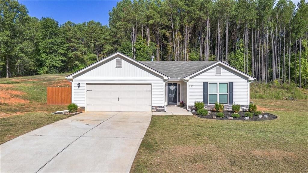 Property Photo:  127 Winnbrook Drive  GA 30683 