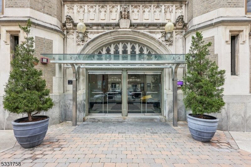 Property Photo: 501 Adams St 1H NJ 07030