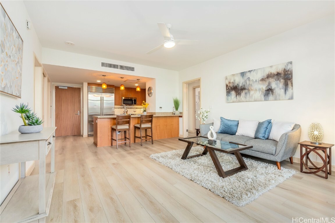 555 South Street 202  Honolulu HI 96813 photo