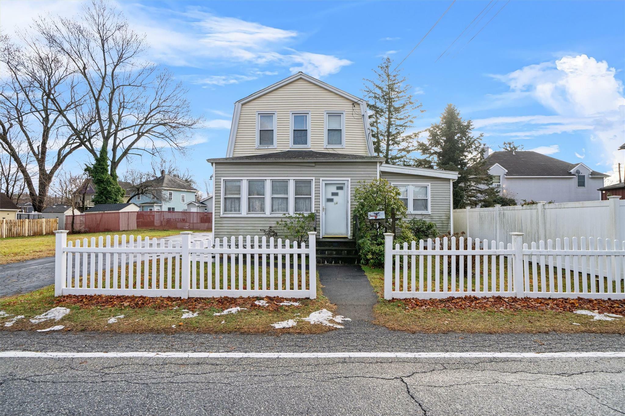 Property Photo:  34 Kings Ferry Road  NY 10548 