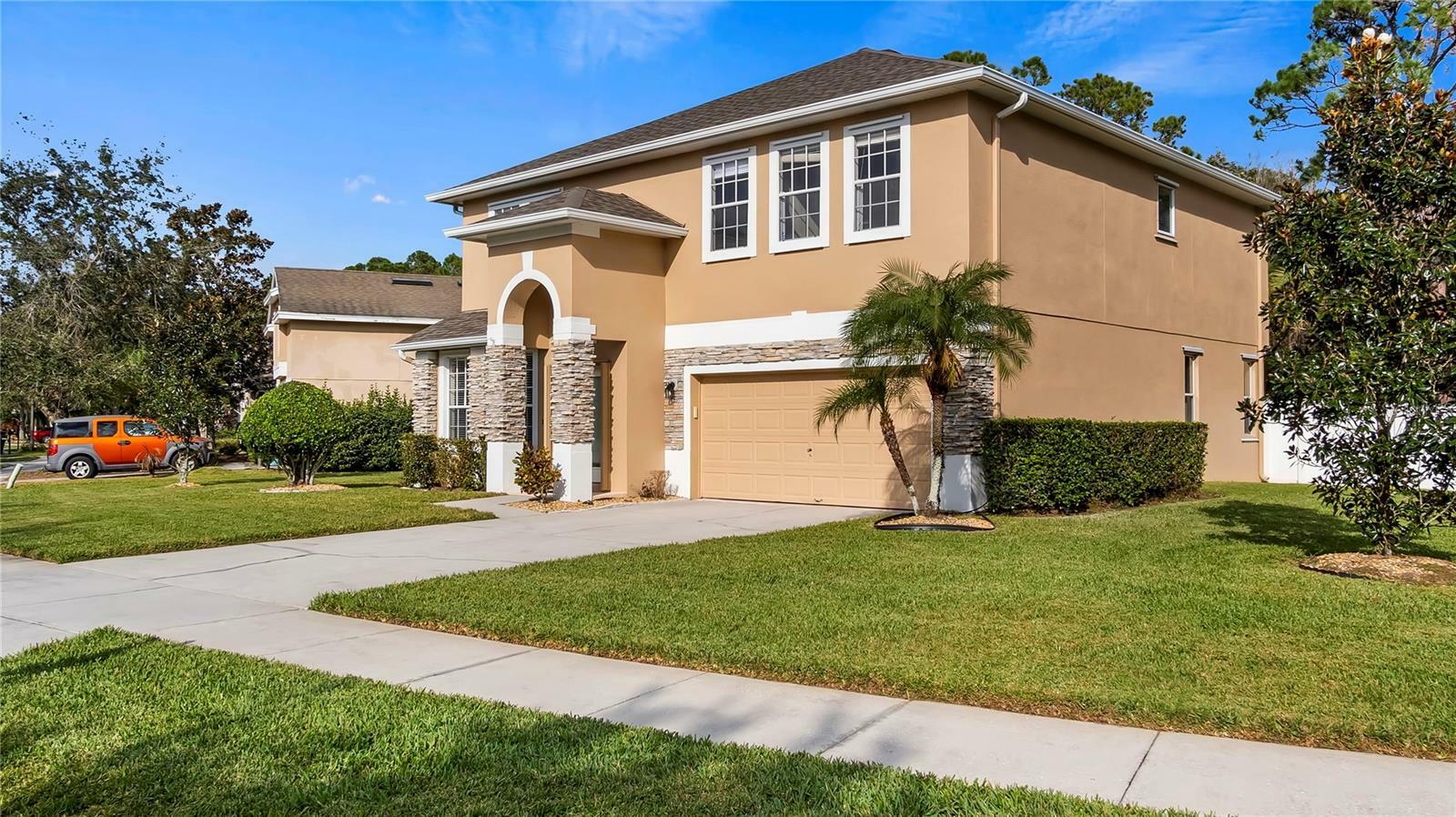 Property Photo:  10097 Leland Drive  FL 32827 