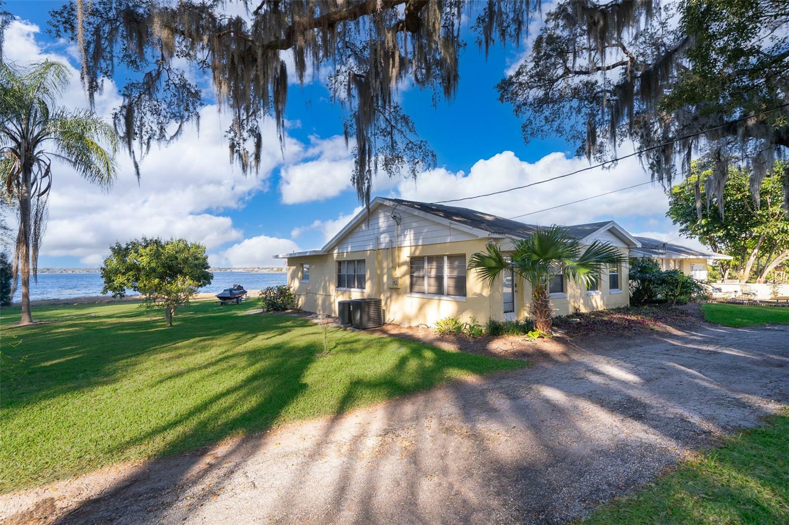 Property Photo:  9000 Ogilvie Drive  FL 32819 