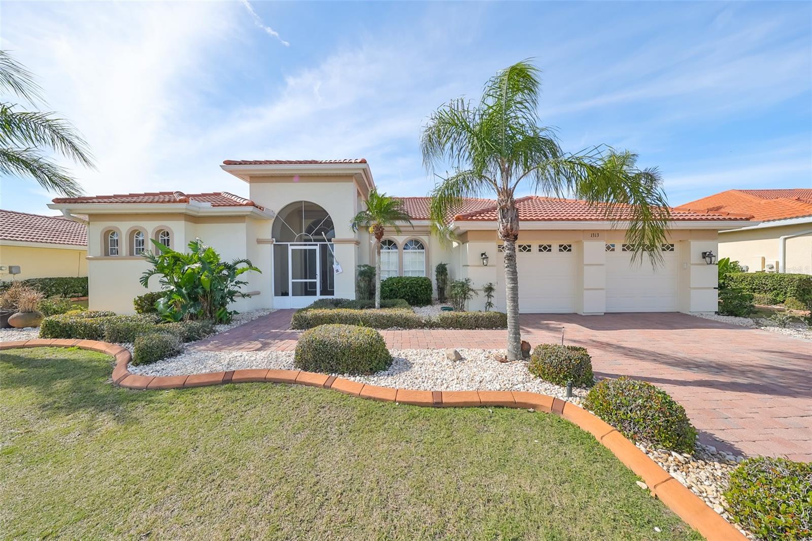 1313 Crystal Greens Drive  Sun City Center FL 33573 photo