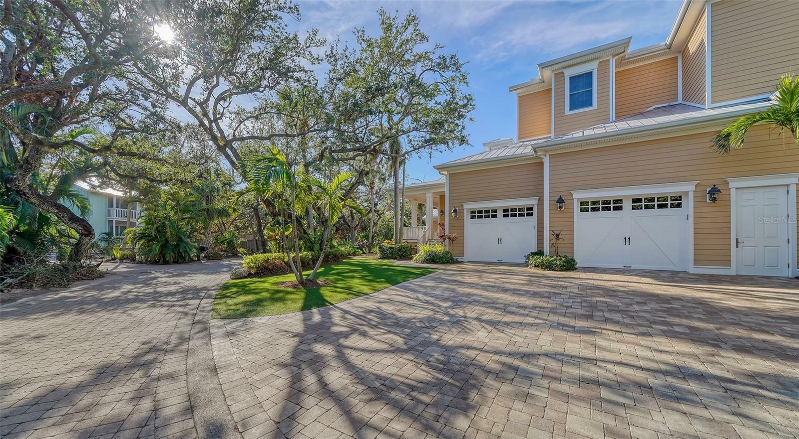 Property Photo:  5309 Hidden Harbor Road  FL 34242 