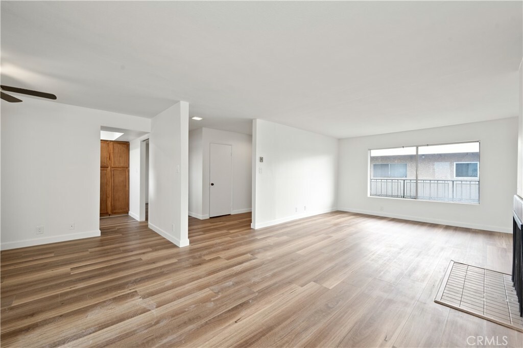 Property Photo:  4505 California Avenue 508  CA 90807 