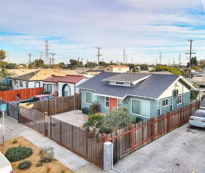 Property Photo: 1238 E 89th Street CA 90002