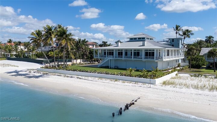 Property Photo: 40 32nd Avenue S FL 34102