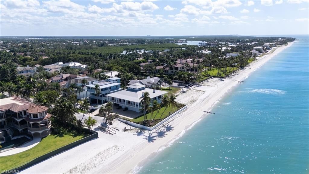 Property Photo: 40 32nd Ave S FL 34102