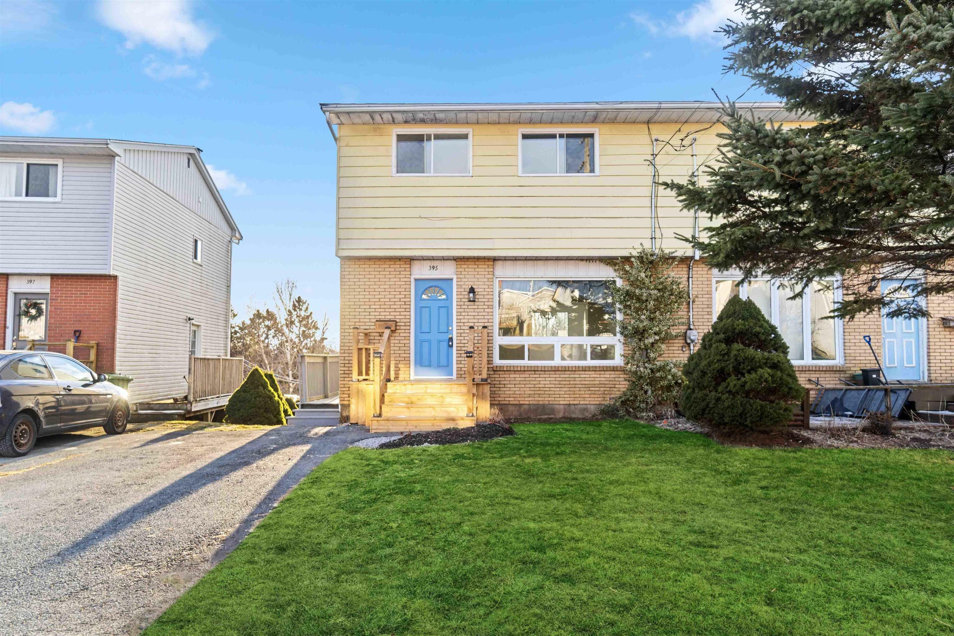 Photo de la propriété: 395 Poplar Street NS B2W 4K8