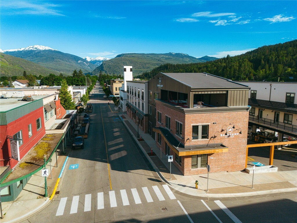 112 Second Street E 203  Revelstoke BC V0E 2S0 photo