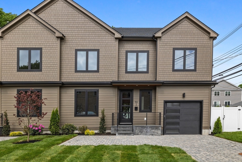 Property Photo:  94 Grant Street 2A  MA 02451 
