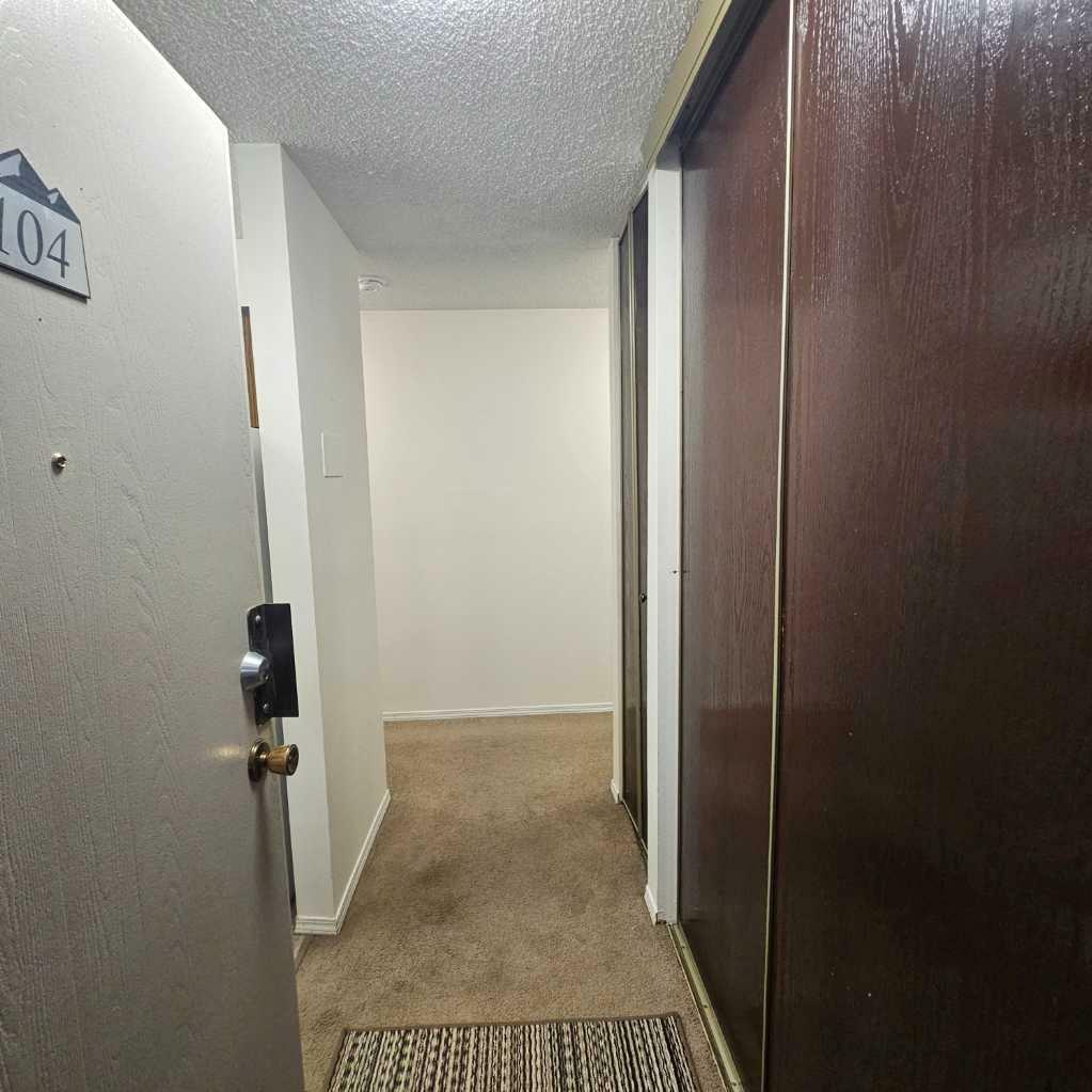 Property Photo:  5611 9 Avenue 104B  AB T7E 1R5 