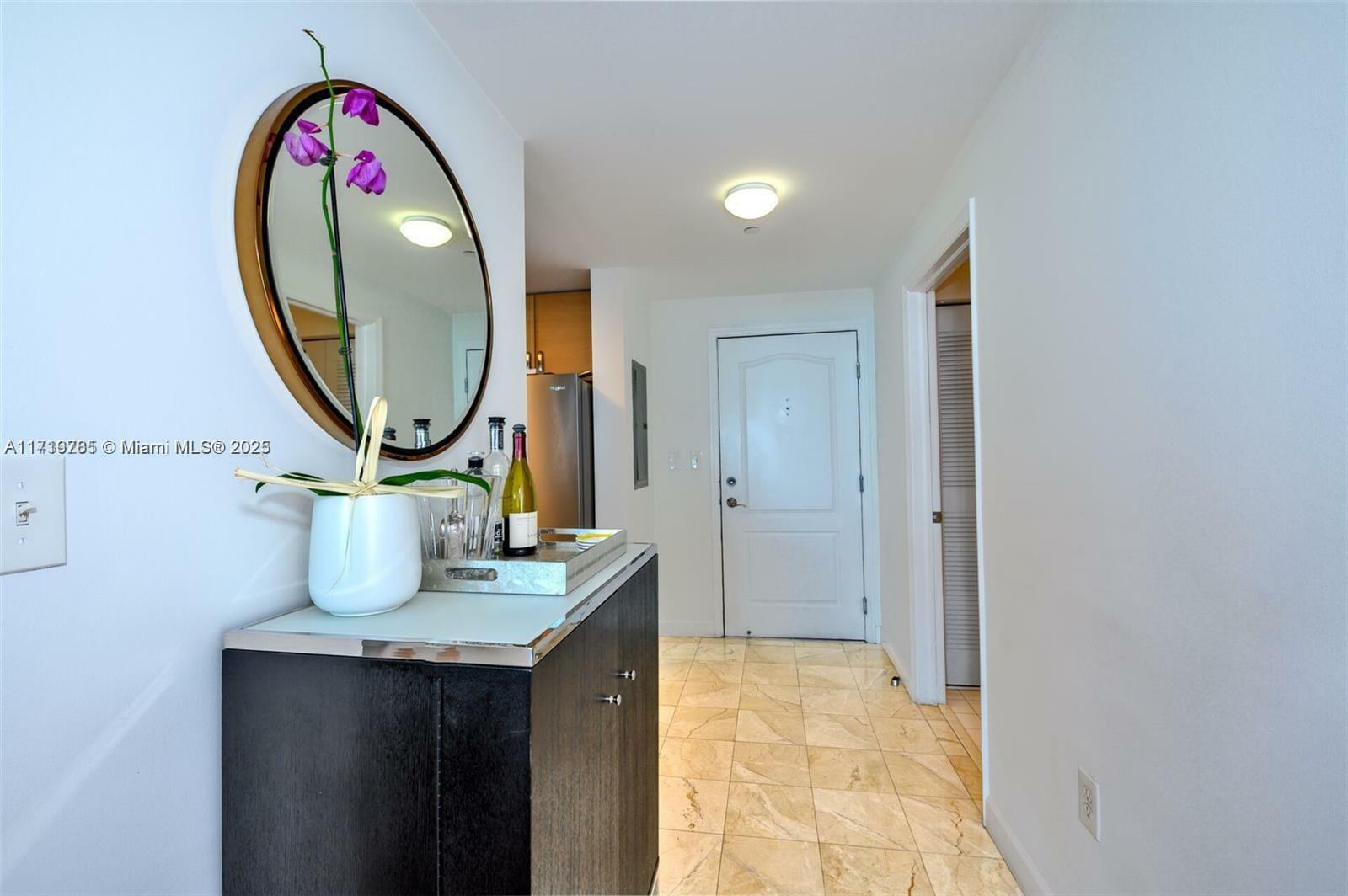 Property Photo:  2101 Brickell Ave 3507  FL 33129 