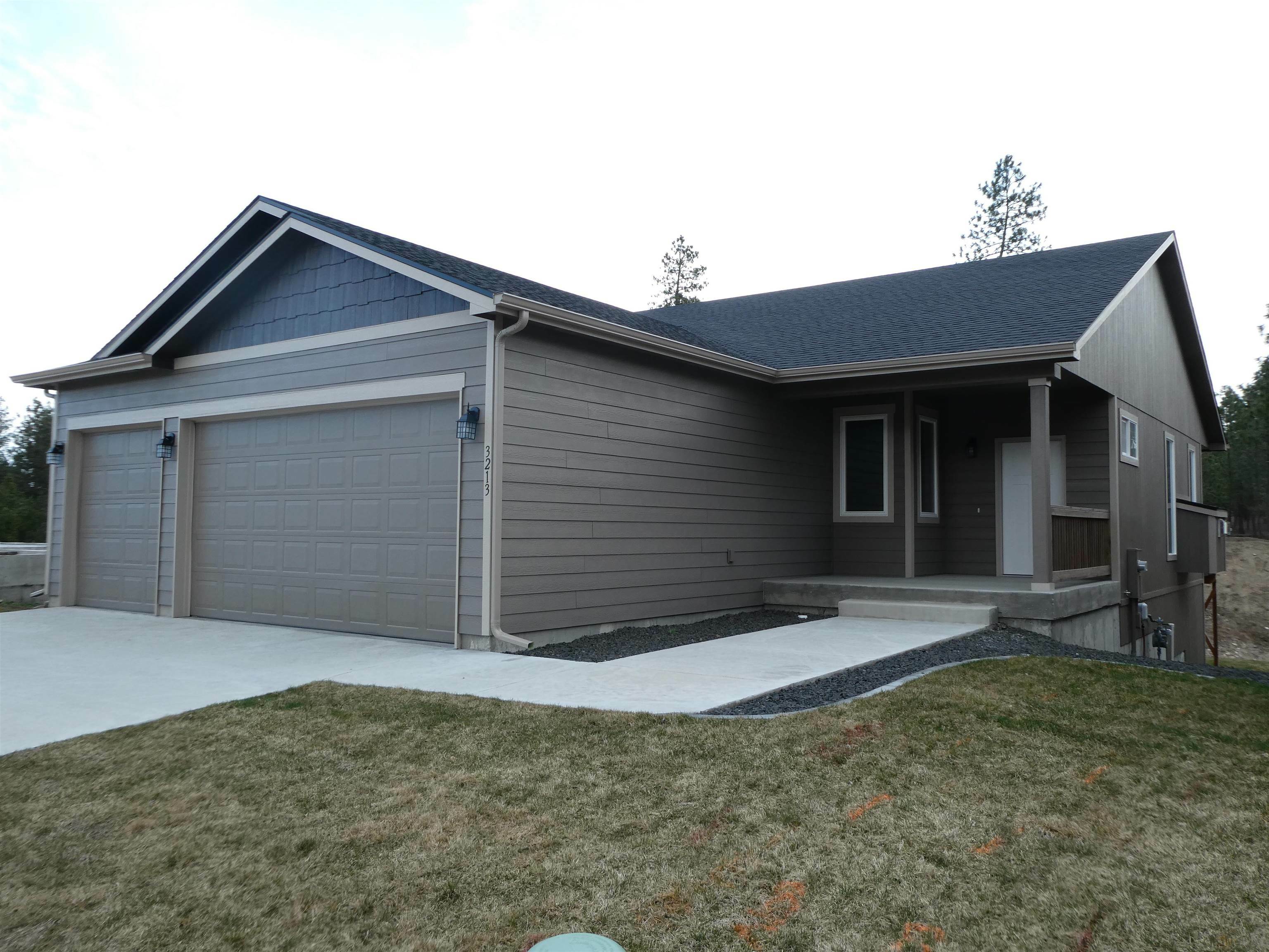 3213 S Custer Ln  Spokane WA 99223 photo