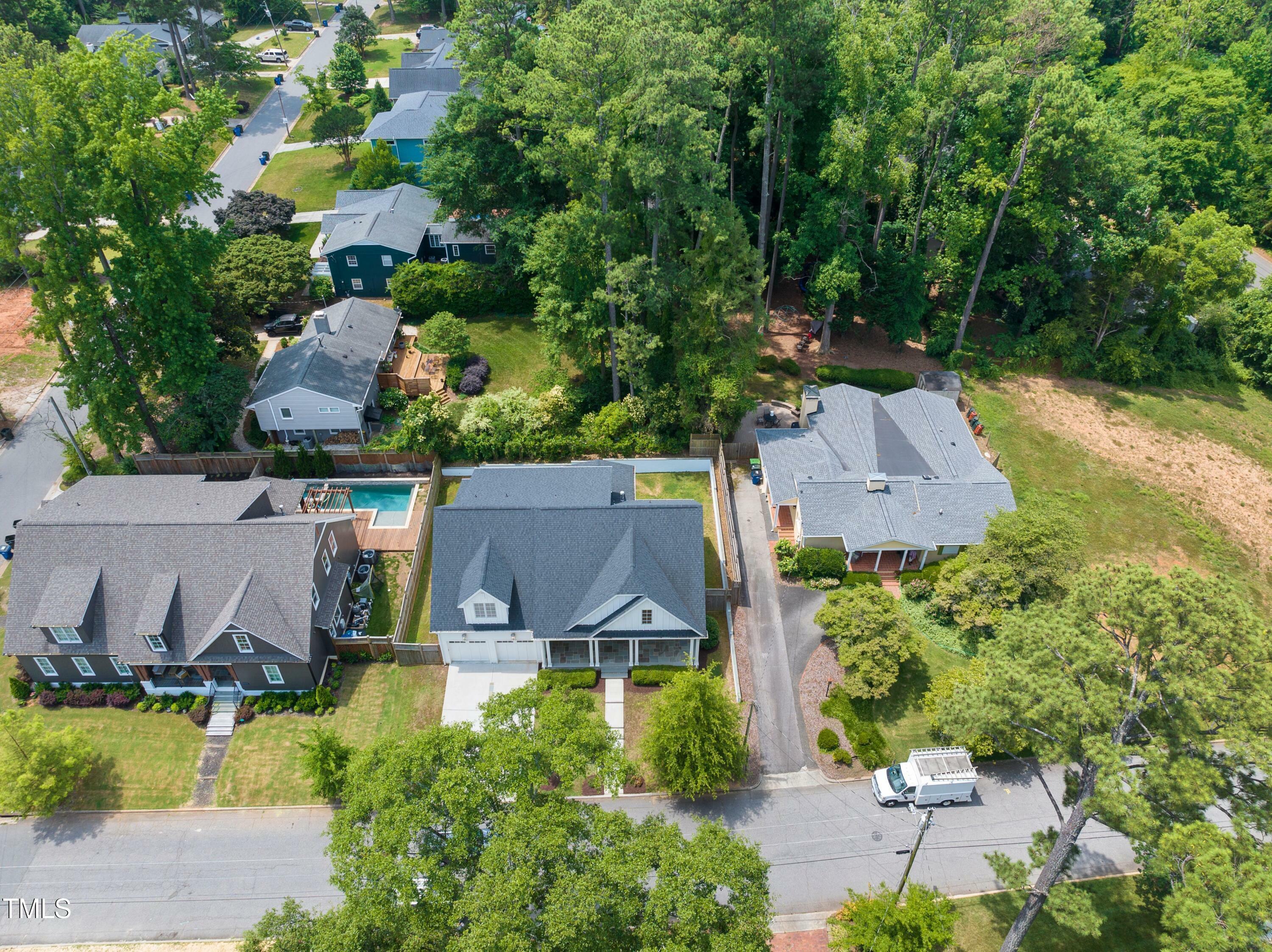 Property Photo:  2105 Dunhill Drive  NC 27608 