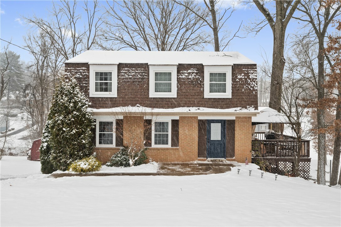 Property Photo:  185 Cypress Dr  PA 15241 