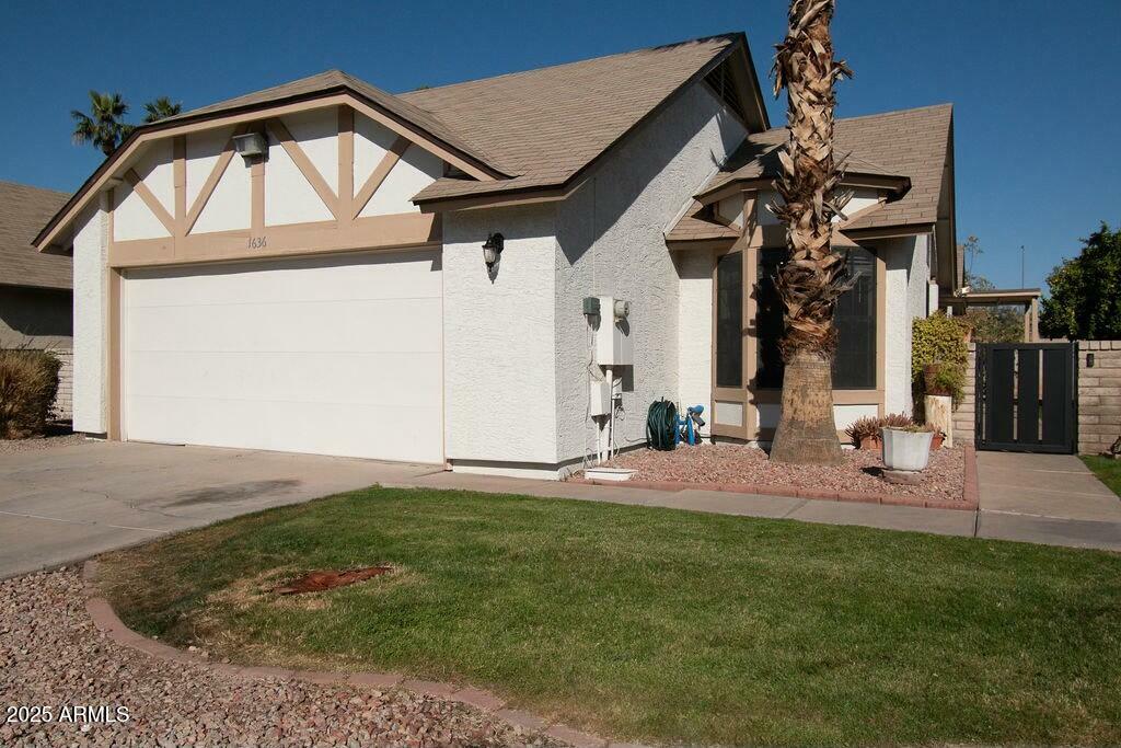 Property Photo:  1636 E Juanita Avenue  AZ 85204 