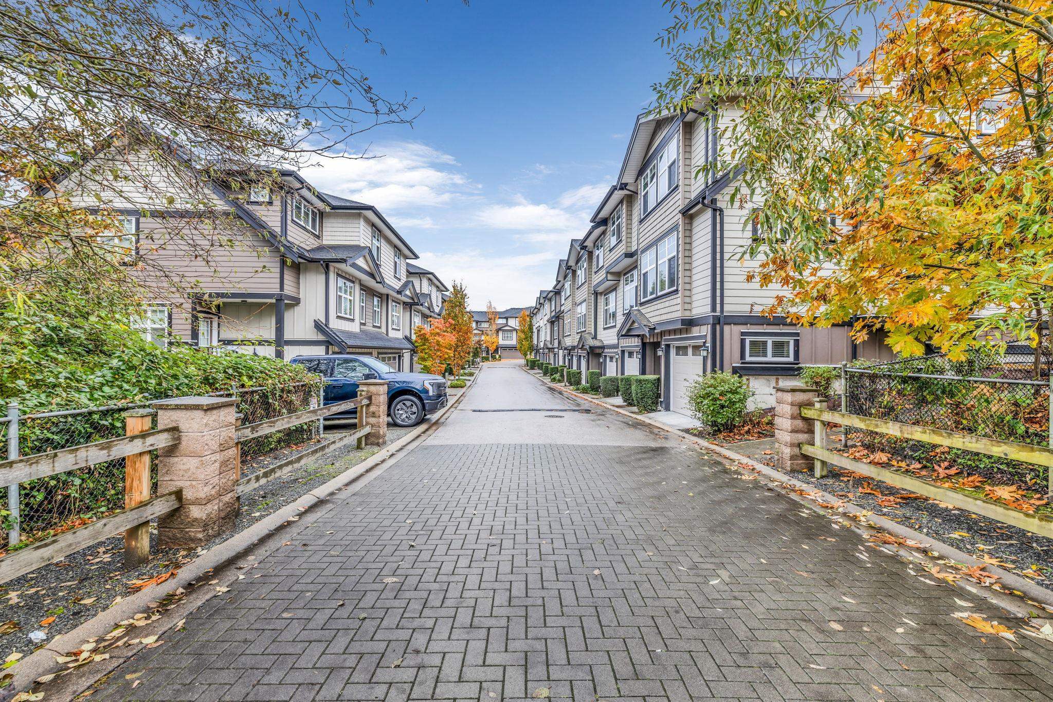 Photo de la propriété: 6350 142 Street 38 BC V3X 1B8