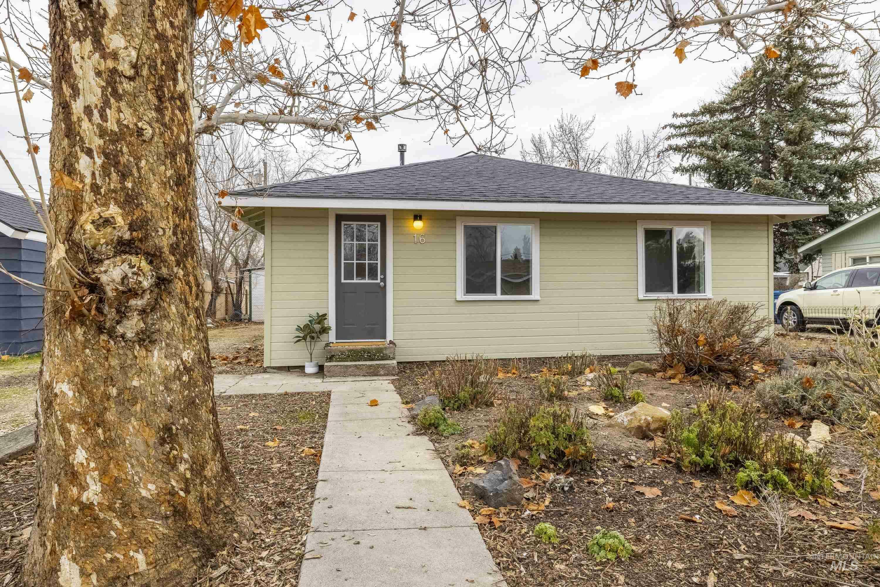 Property Photo: 16 S Randall ID 83705
