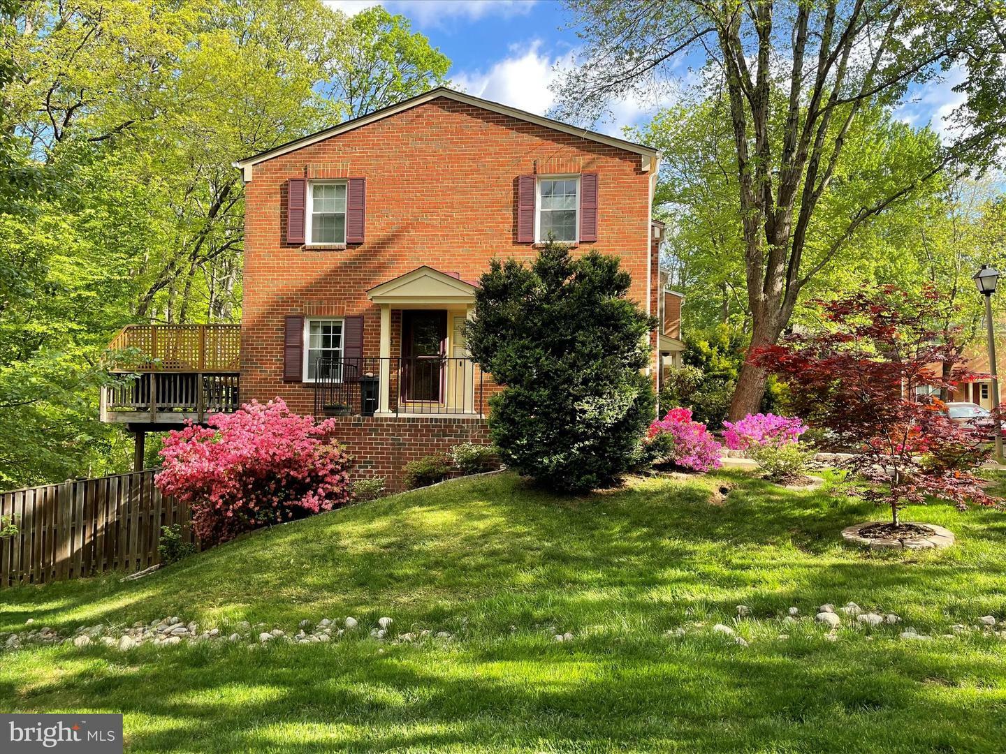 Property Photo:  2242 Gunsmith Square  VA 20191 