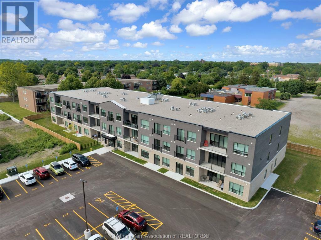 Photo de la propriété:  175 Churchill Park Road 315  ON N7M 6K5 