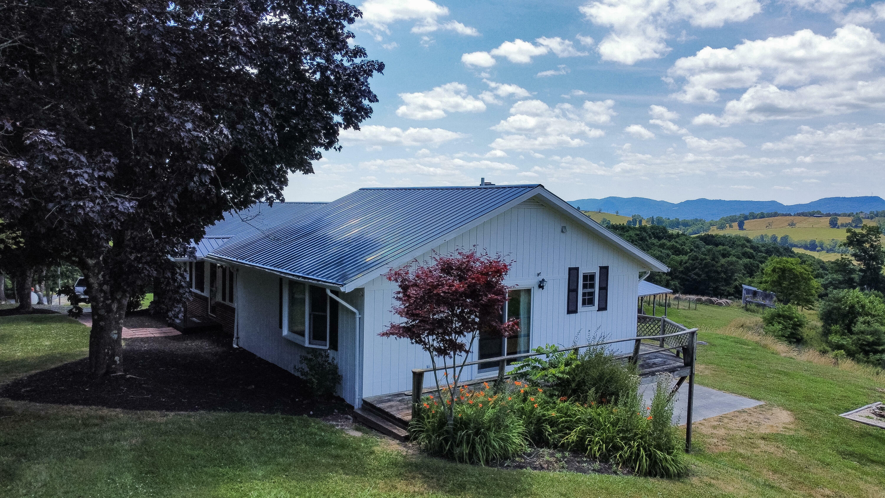 Property Photo:  115 Eads Mountain Rd  WV 24974 