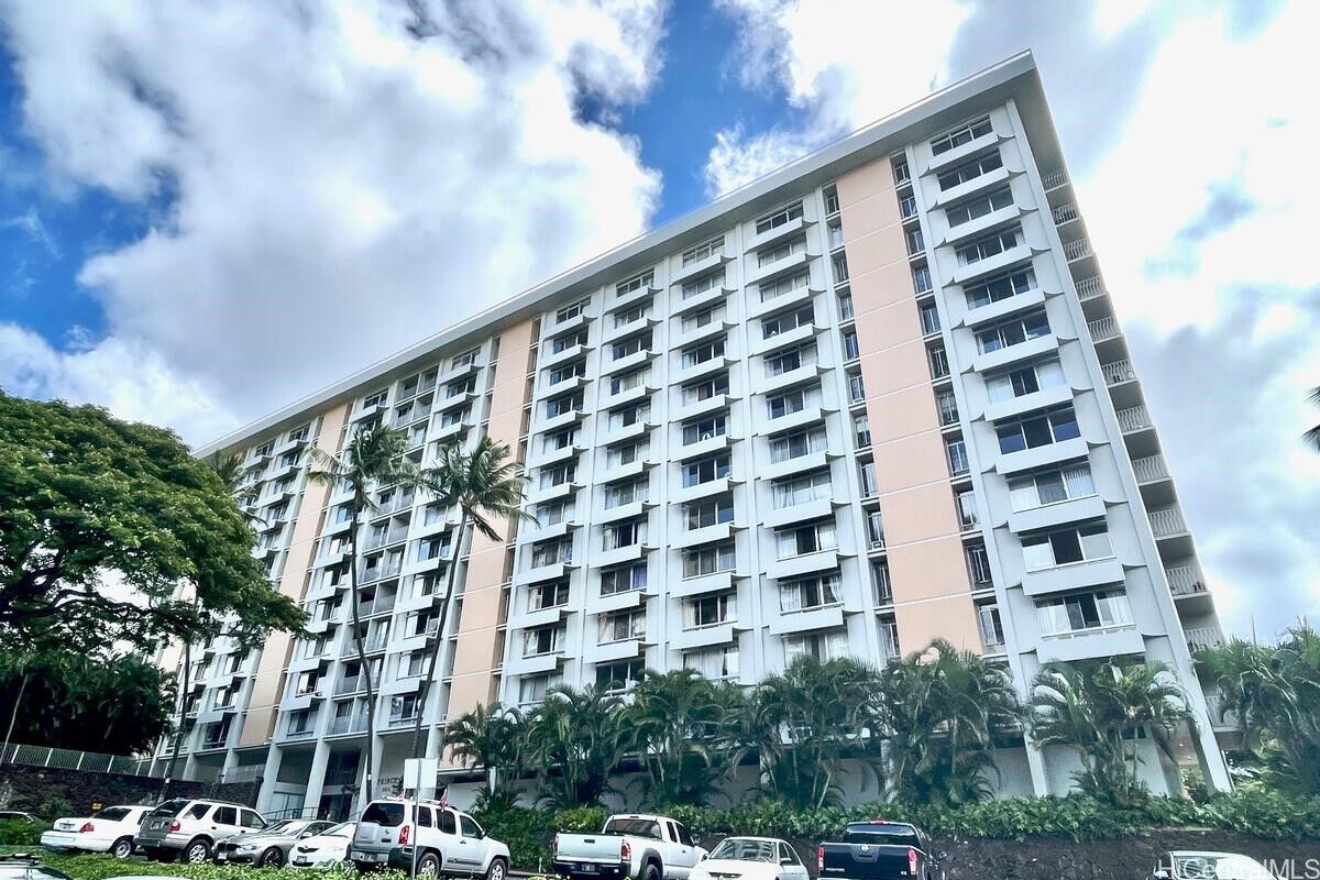Property Photo:  1511 Nuuanu Avenue 531  HI 96817