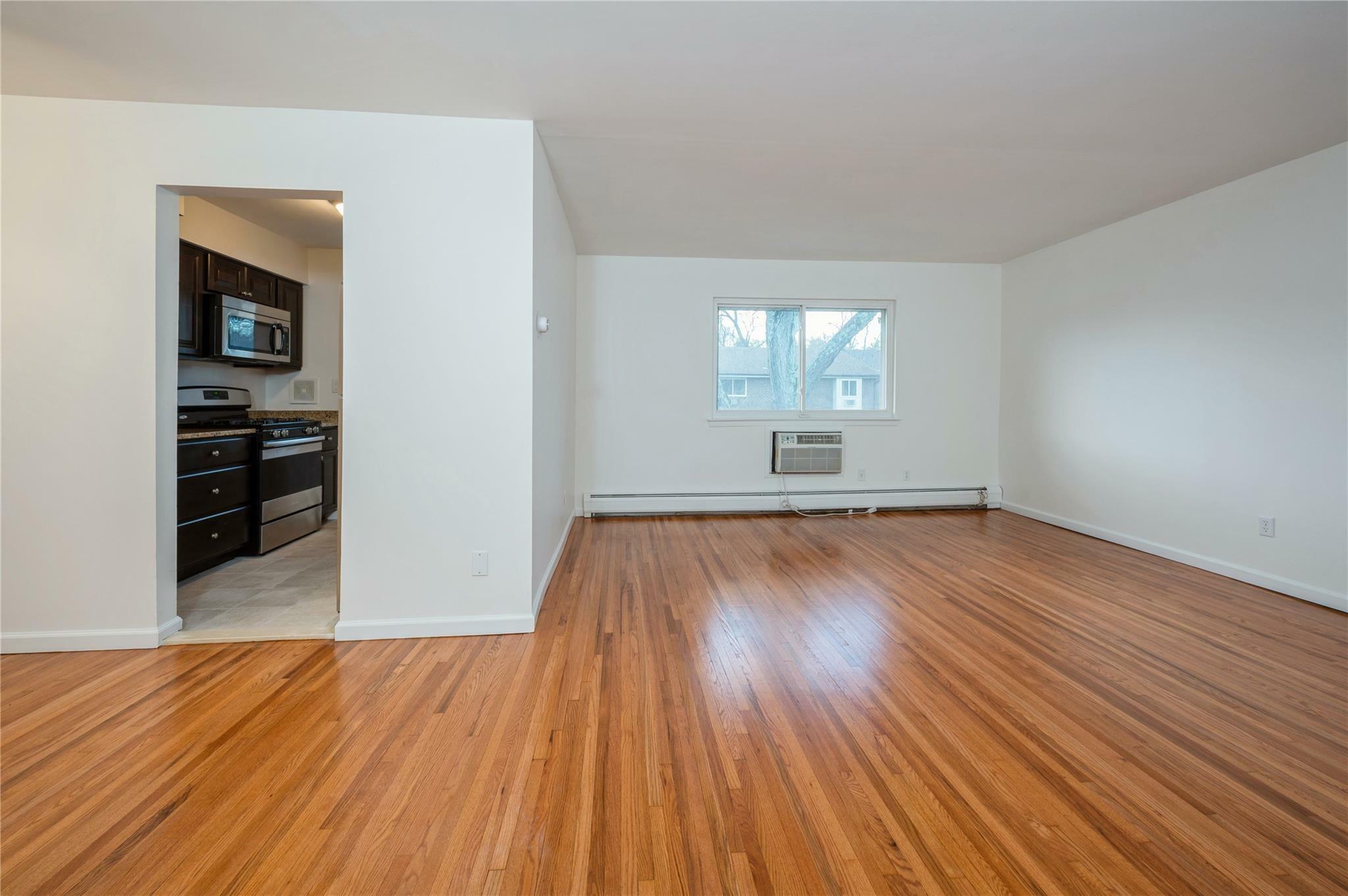 Property Photo:  1F Blue Hill Commons  NY 10962 