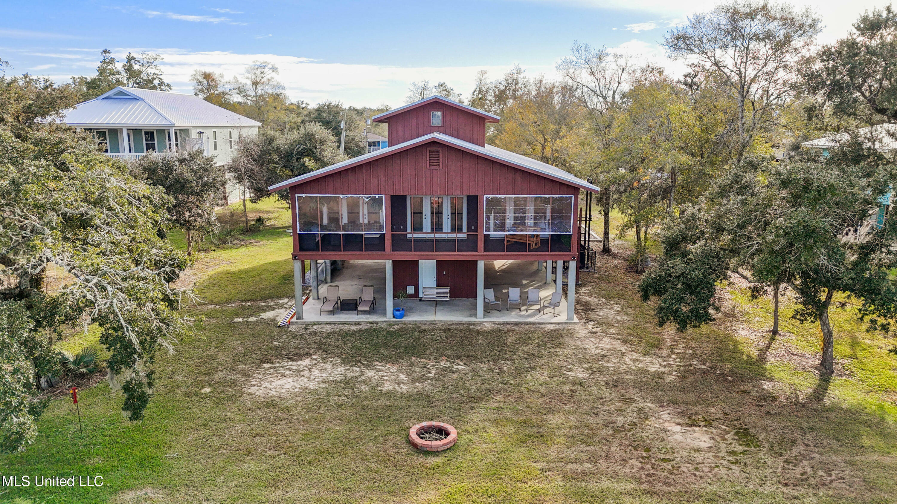 Property Photo:  2036 Mitteer Drive  MS 39520 