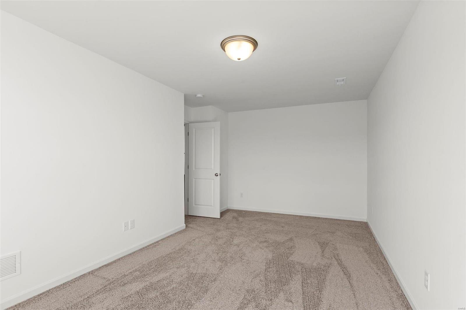 Property Photo: 2 Fieldcrest At Liberty Commons MO 63348